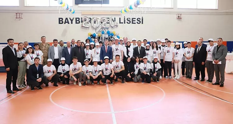 Bayburt Fen Lisesi'nden TÜBİTAK 4006 Bilim Fuarı