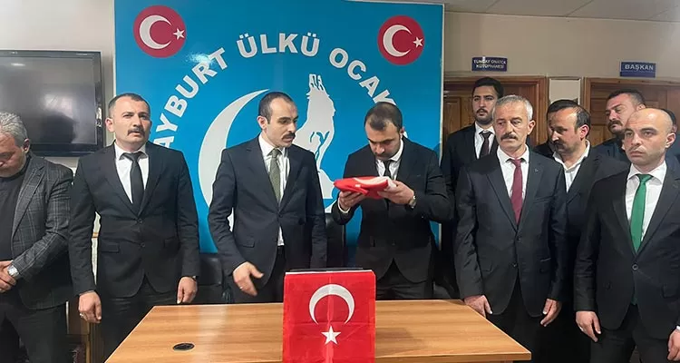 Bayburt Ülkü Ocakları Yeni İl Başkanı Ömer Yardımcı Oldu