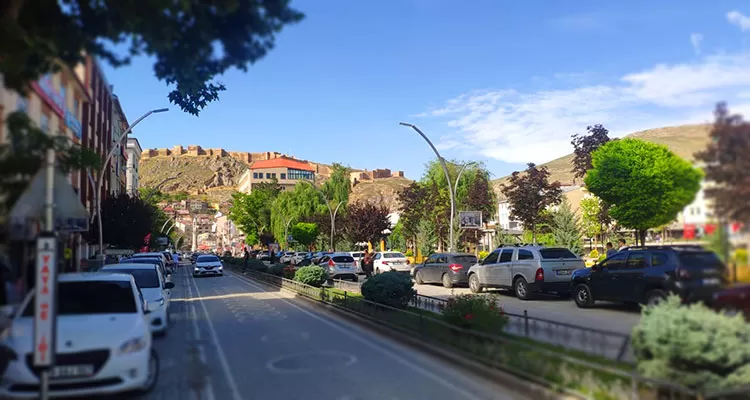 Bayburt’ta Trafiğe Kayıtlı Araç Sayısı 17 Bin 974 Oldu