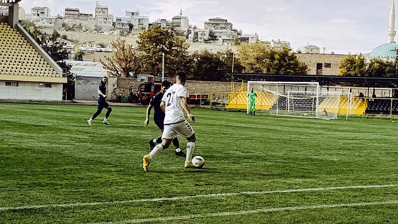 Bayburt Özel İdare Spor 2-2 Berabere Kaldı, Kavga Çıktı