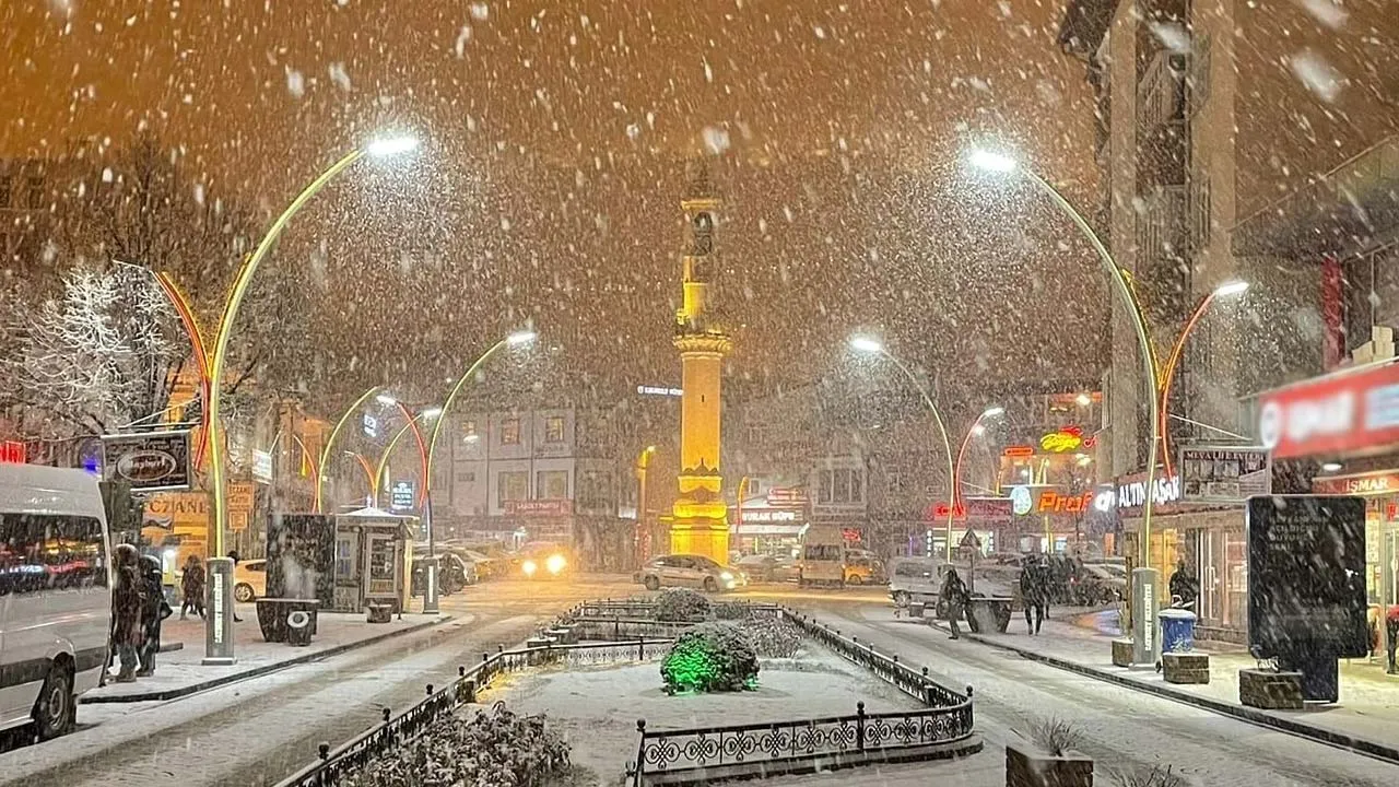 Uzmanlar Uyardı! Son 30 yılın en yoğun kar yağışı ve en sert kışı geliyor