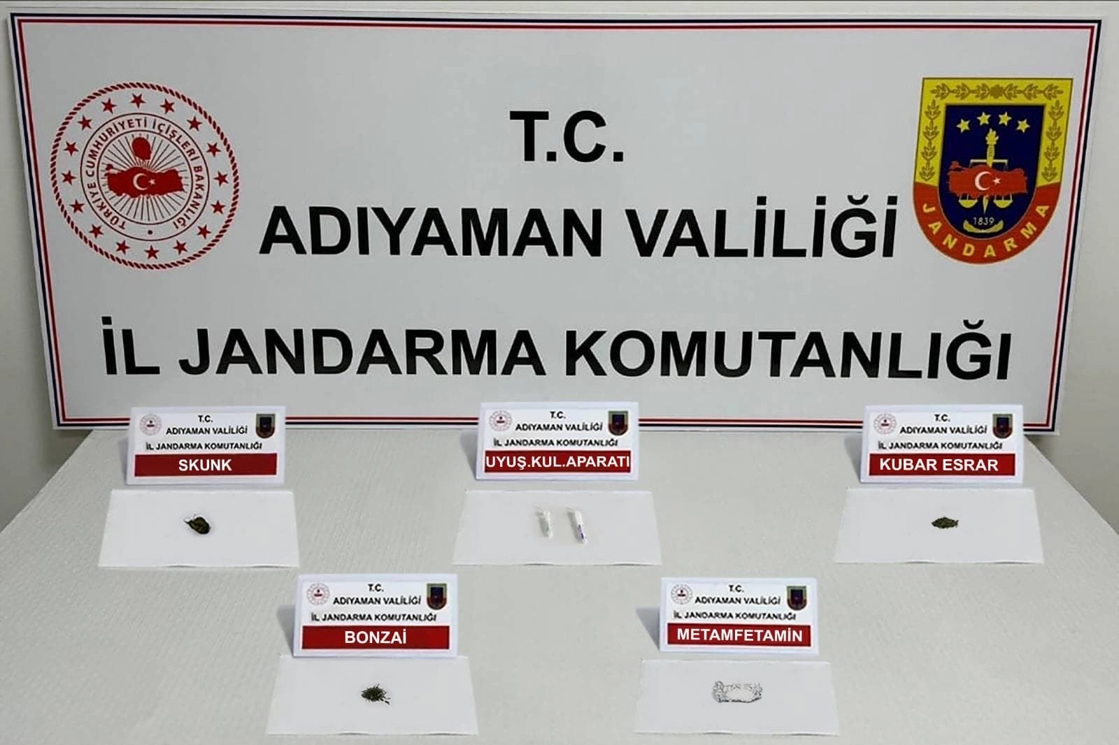 Adıyaman’da uyuşturucu operasyonu: 16 gözaltı haberi