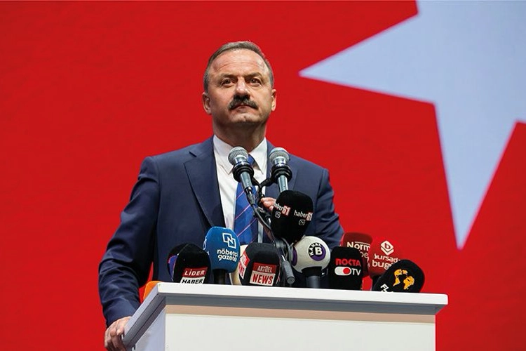 Ağıralioğlu'ndan Özdağ'a destek haberi