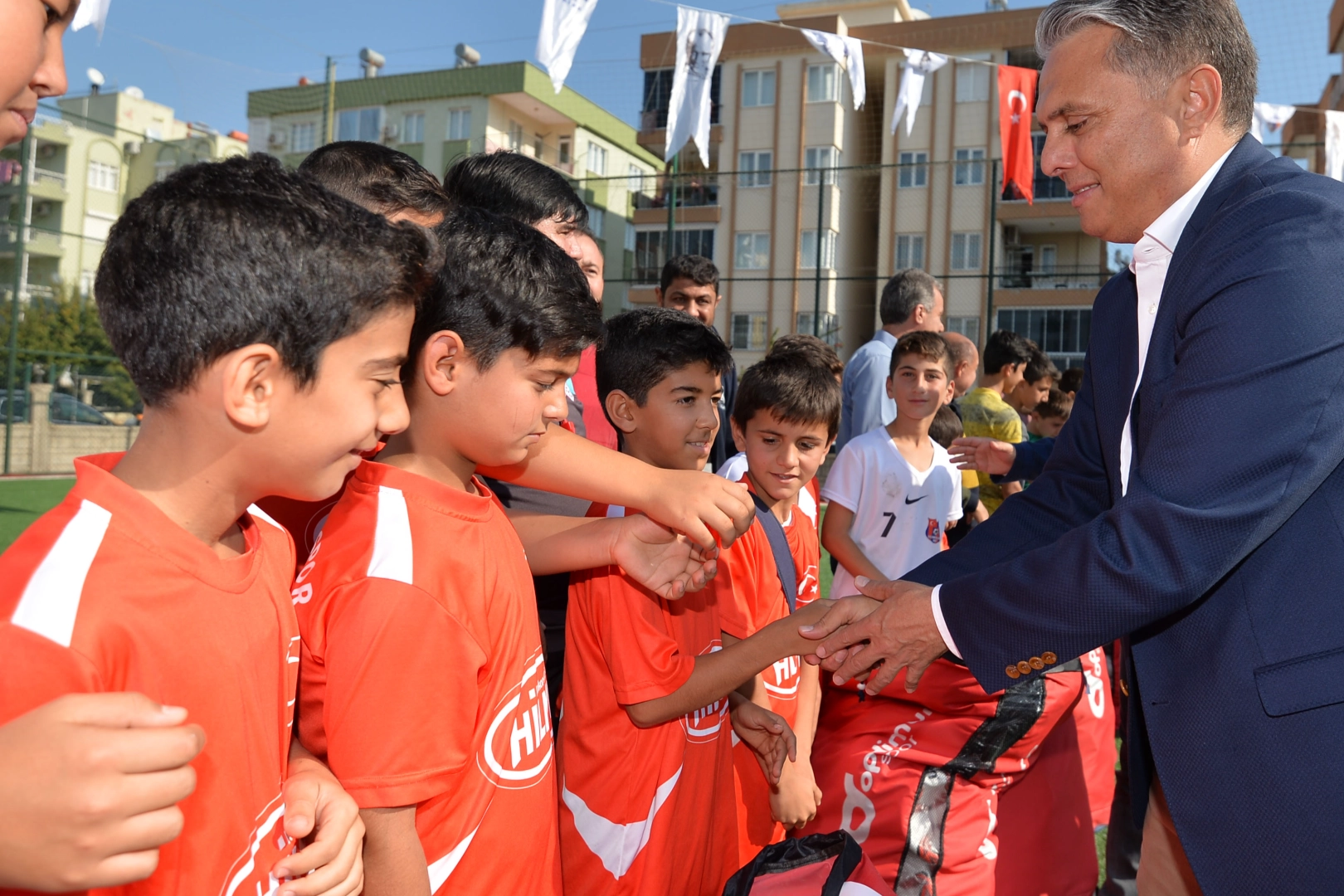 Antalya Muratpaşa'dan Amatör'e büyük destek haberi