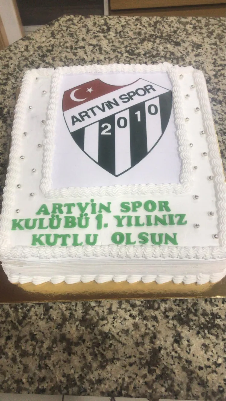 Artvinspor Kadın Voleybol Takımı 1 yaşında haberi