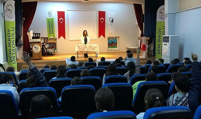 Bakırköy Belediyesi Tıp Merkezi doktorları sağlıklı nesiller için eğitim veriyor haberi