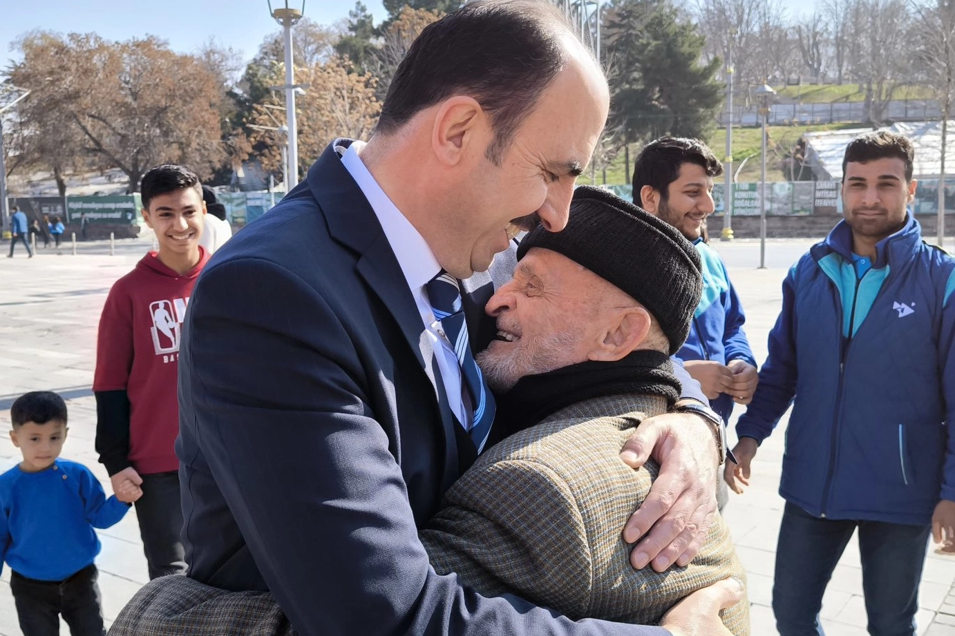 Başkan Altay, Konyalılarla bir araya geldi haberi