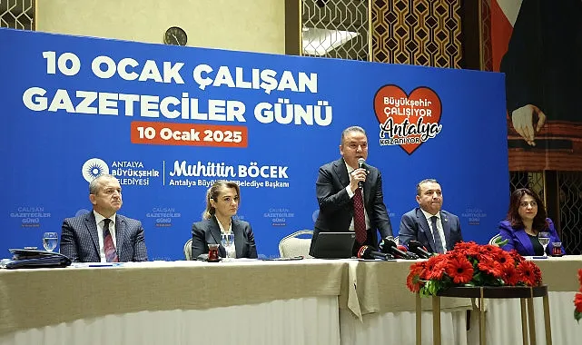 Başkan Böcek gazetecilerle buluştu haberi