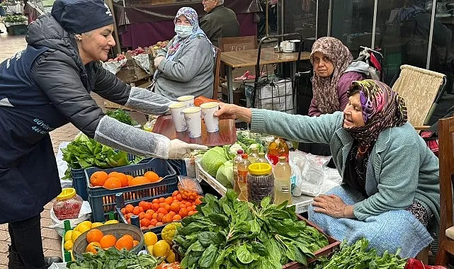 Başkan Çerçioğlu’nun İçleri Isıtan Sıcak Çorba İkramı Her Gün Binlerce Vatandaşa Ulaşıyor haberi