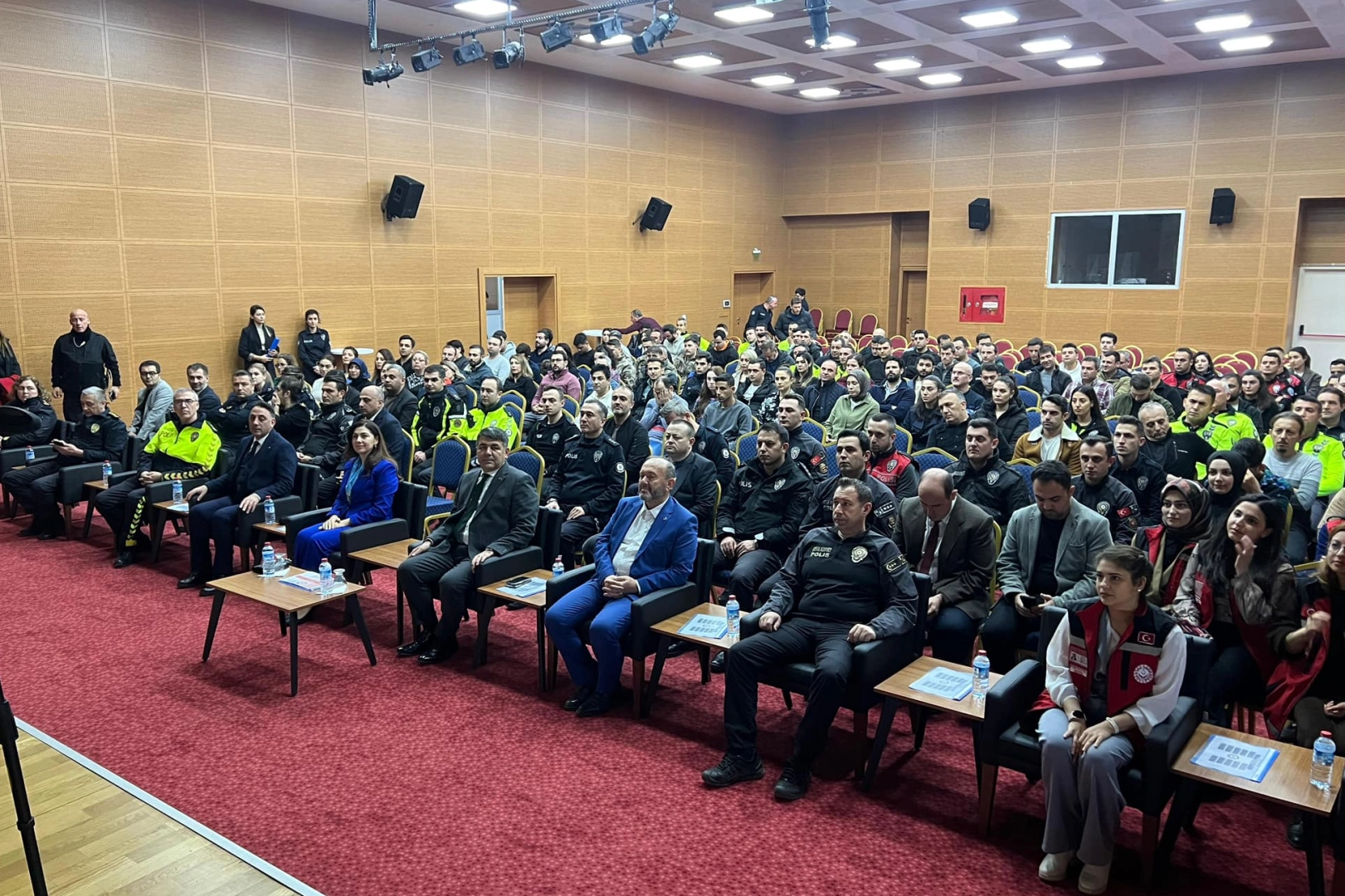 Edirne’de "Koruyucu Aile Hizmeti" tanıtım toplantısı düzenlendi haberi