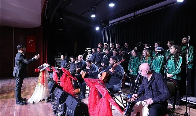 Ege Rüzgarı İnegöl’de Esti; Gençlik Korosu’ndan Muhteşem Konser haberi