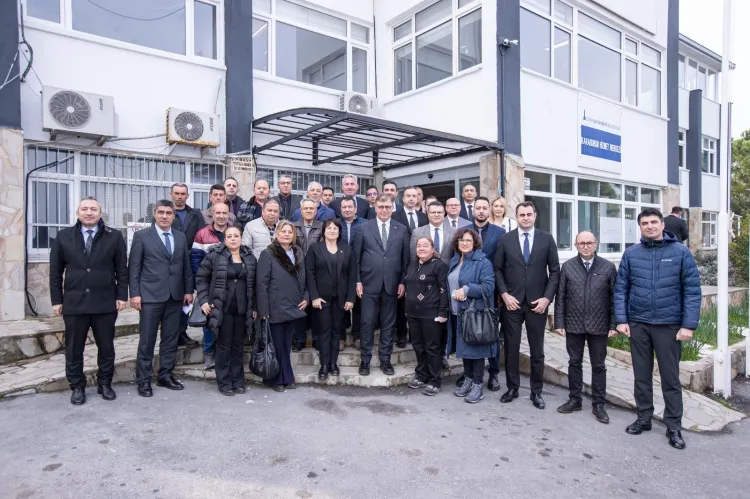 İzmir'de Başkan Tugay koordinasyonu Karaburun’da sürdürdü haberi