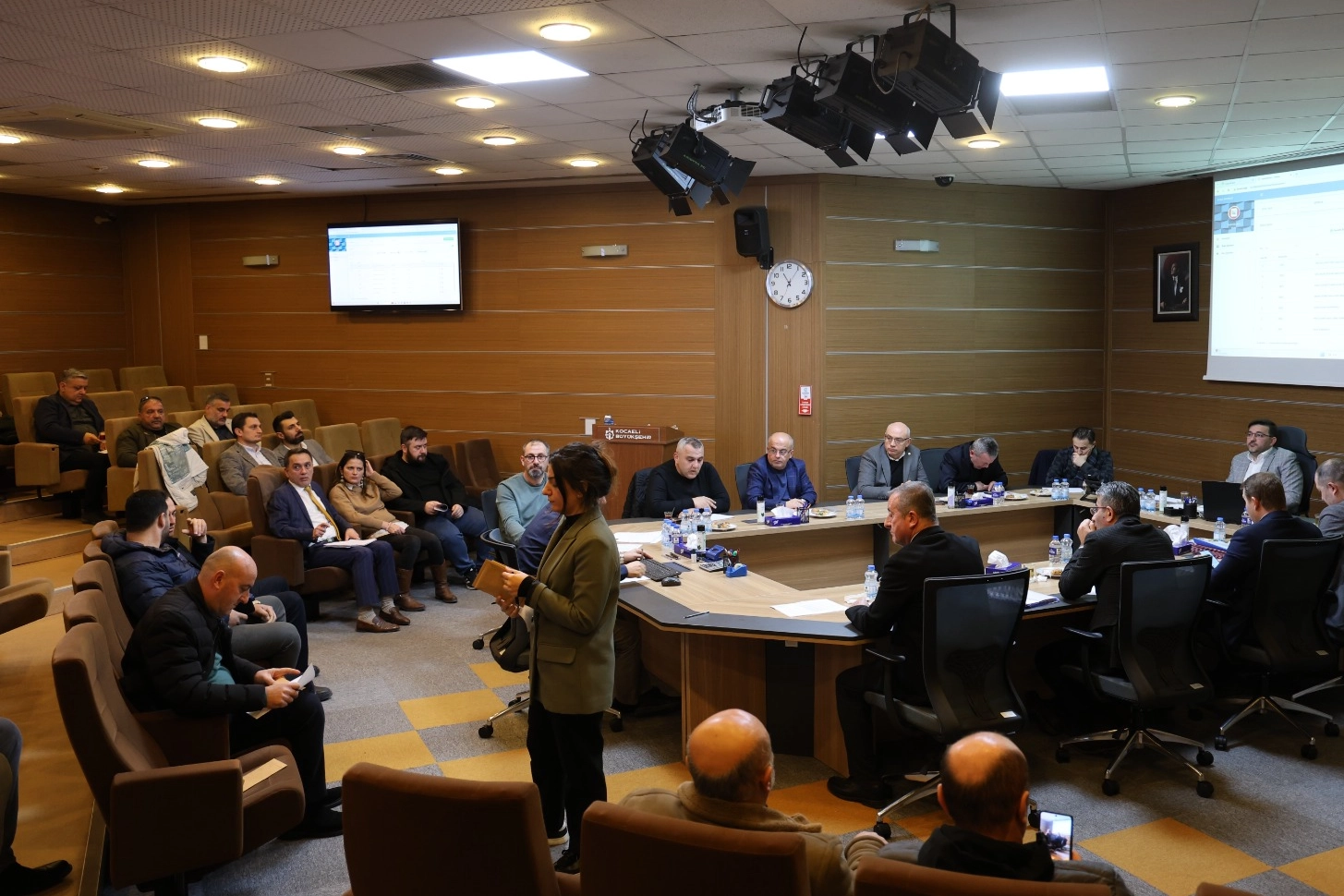 Kocaeli Encümeni’nde balık satış yerleri için ihale düzenlendi haberi