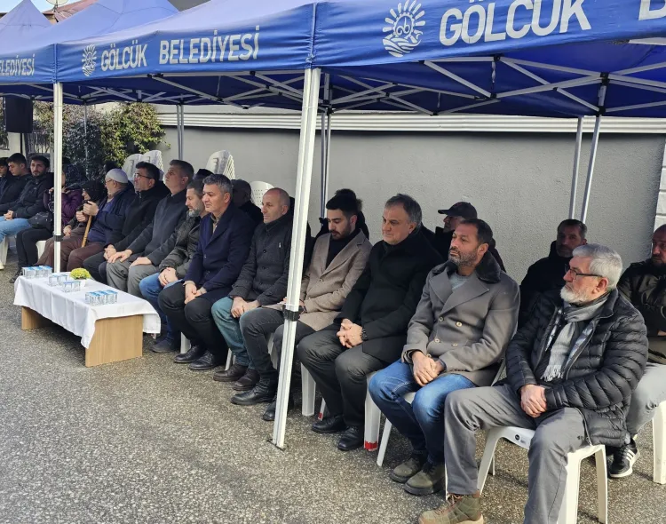 Kocaeli Gölcüklü şehit kabri başında anıldı haberi