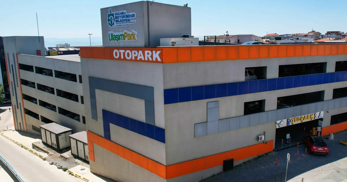 Kocaeli'nin otoparklarına 3 milyon araç giriş-çıkış yaptı haberi