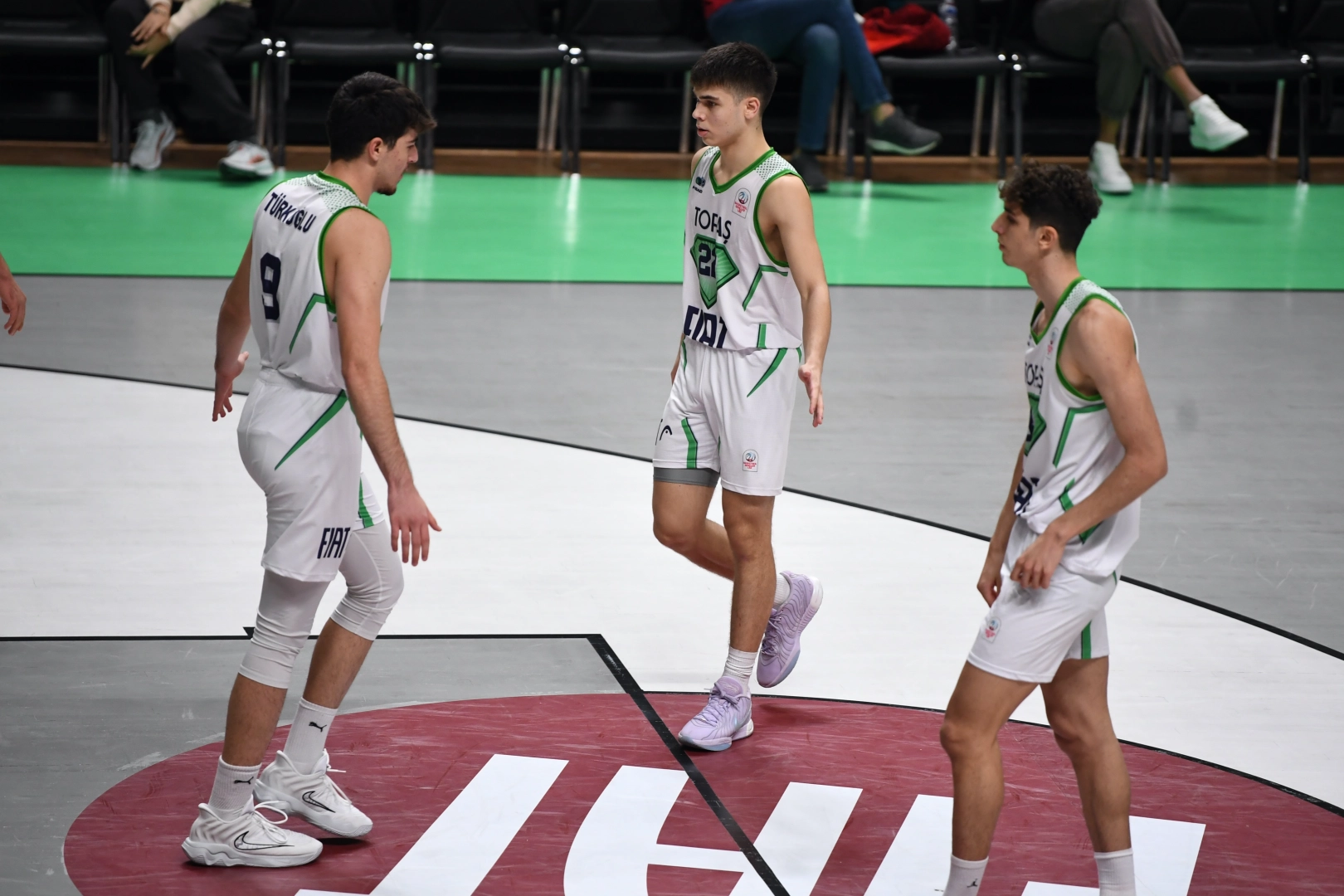 TOFAŞ Basketbol Gençler Ligi’ne galibiyetle başladı haberi