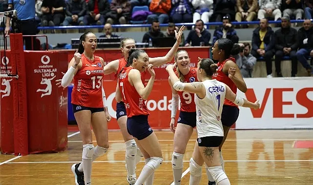 Aydın Büyükşehir Belediyespor Kadın Voleybol Takımı’ndan Farklı Galibiyet haberi