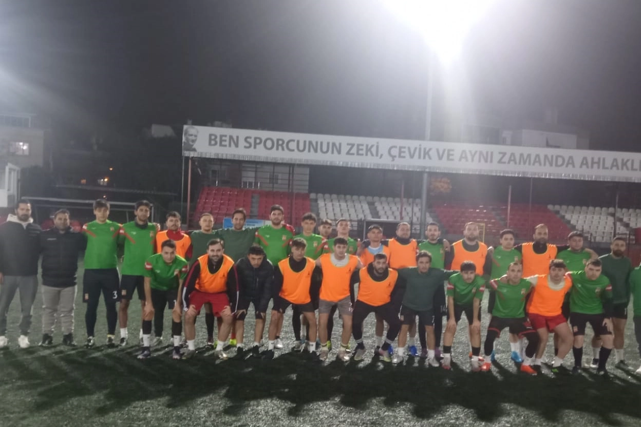 Bostanlıspor futbolda farklı: 7-2 haberi