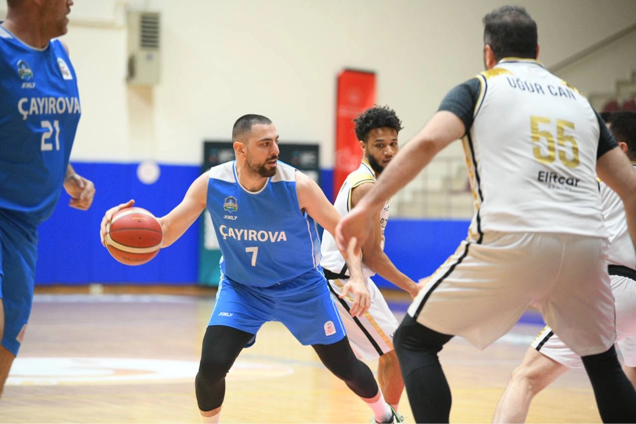 Çayırova, PizzaBulls CO Basket’i mağlup etti haberi