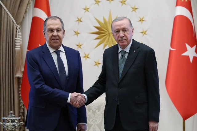 Cumhurbaşkanı Erdoğan, Rusya Dışişleri Bakanı Lavrov'u kabul etti haberi