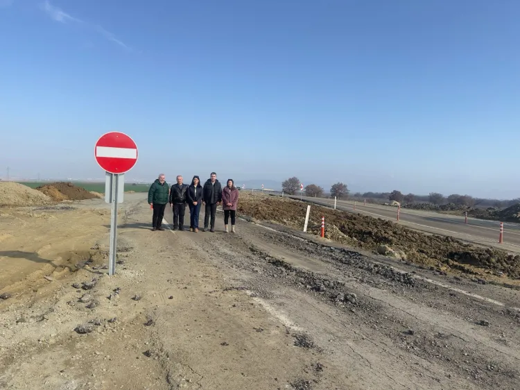 Edirne Keşan'da iki günlük yol bozuldu! CHP'den AK Parti'ye 'beceriksizlik' eleştirisi haberi