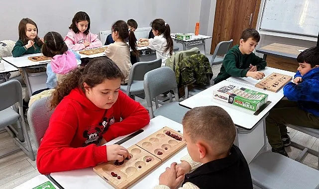 Edremit Belediyesi’nden Çocuklara Zeka Oyunları Atölyesi haberi