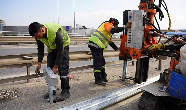 Hasarlı otokorkuluklar yenileniyor haberi