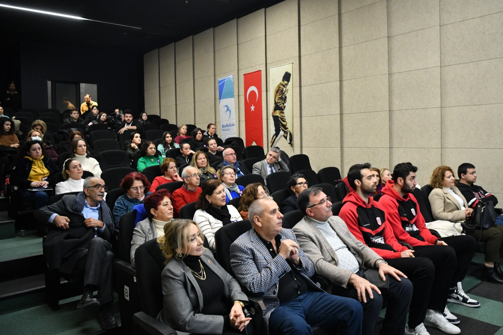 İstanbul Beylikdüzü kansere karşı bilinçlendirdi haberi