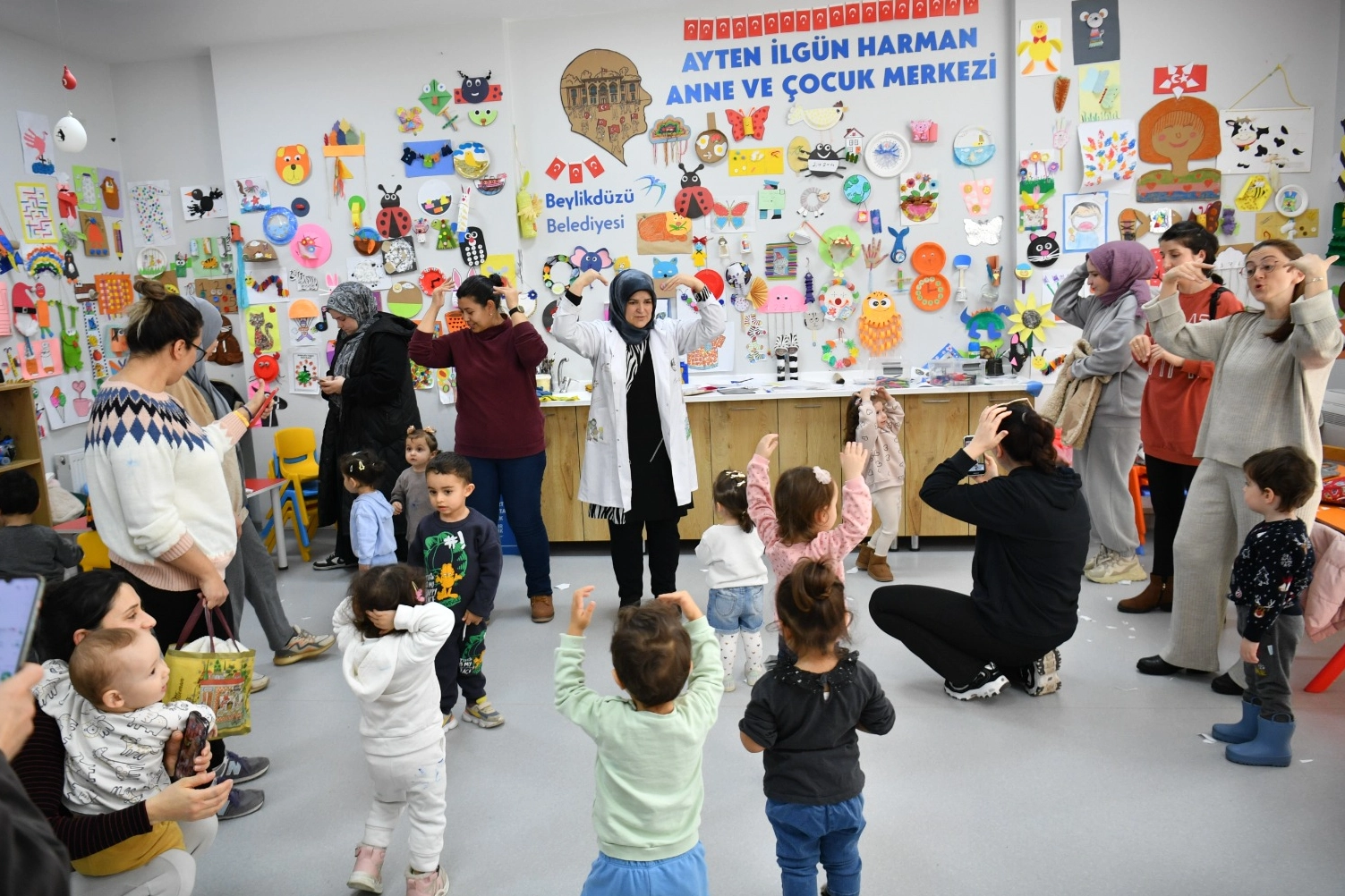 İstanbul'da “Oynasın da Büyüsün” etkinlikleri başladı haberi