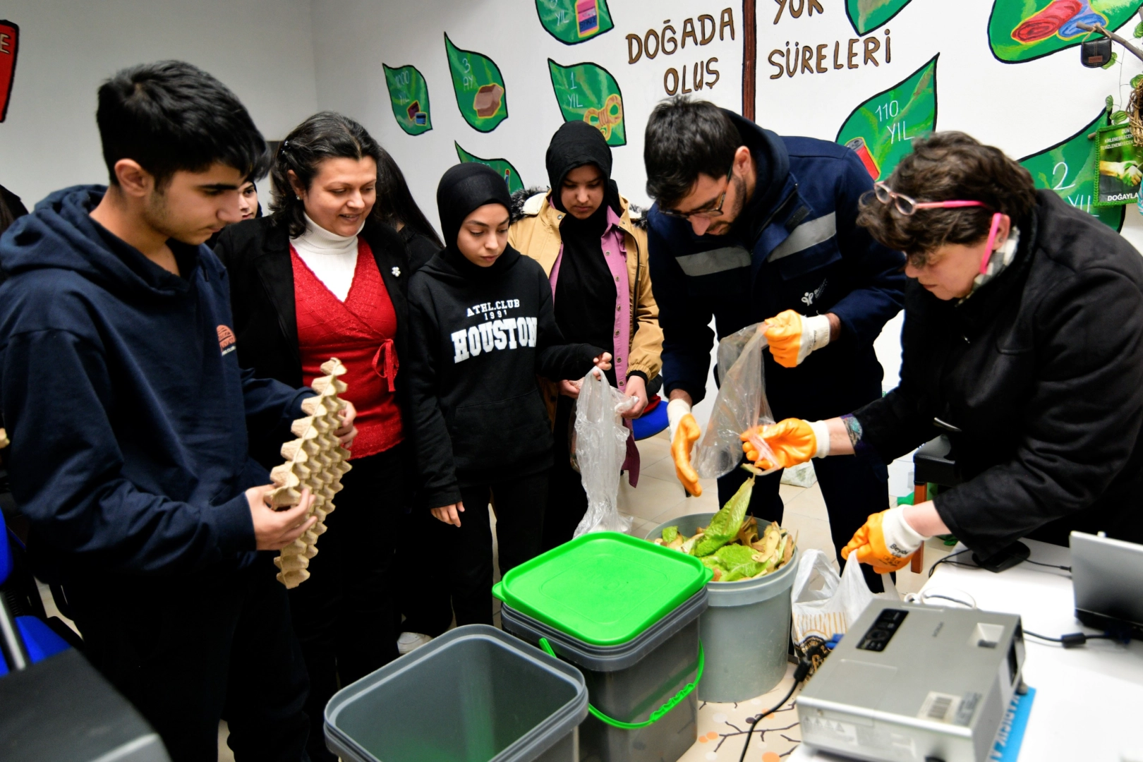 İzmir Bornova’da gençler için sürdürülebilir gelecek eğitimi haberi