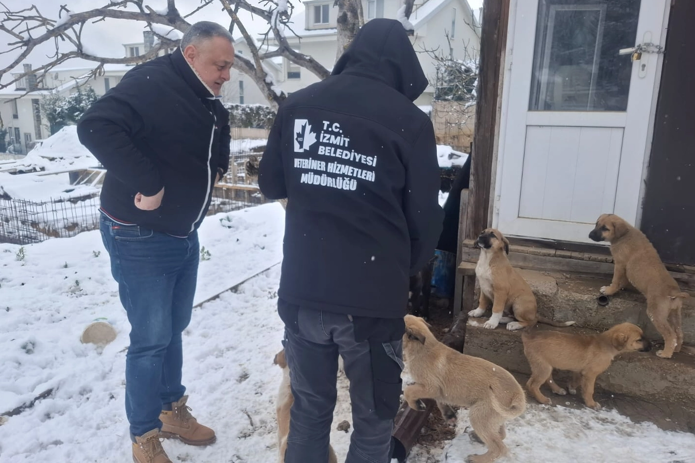 Kocaeli İzmit Belediyesinden soğuk günlerde sıcak destek haberi