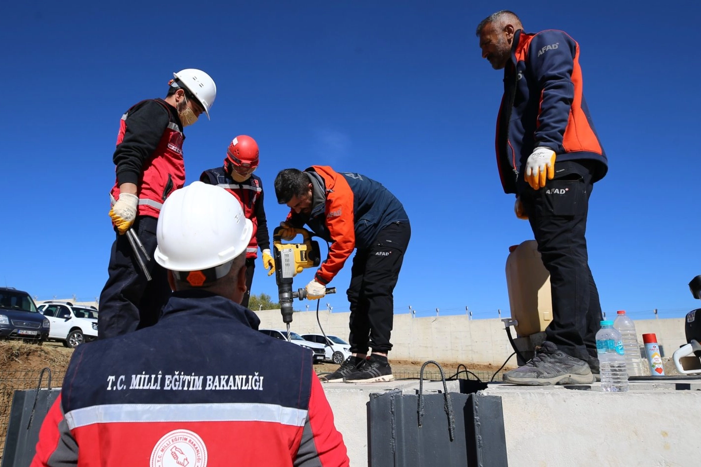 MEB AKUB'ta gönüllüler 10 bine ulaştı haberi