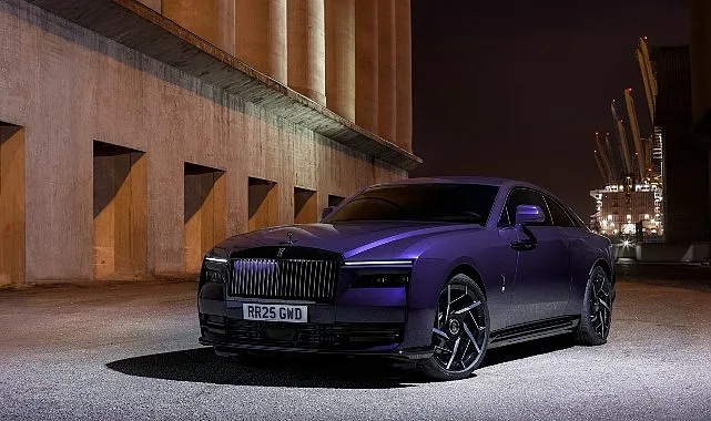 Rolls-Royce’dan güçlendirilmiş alter egolu Black Badge Spectre haberi