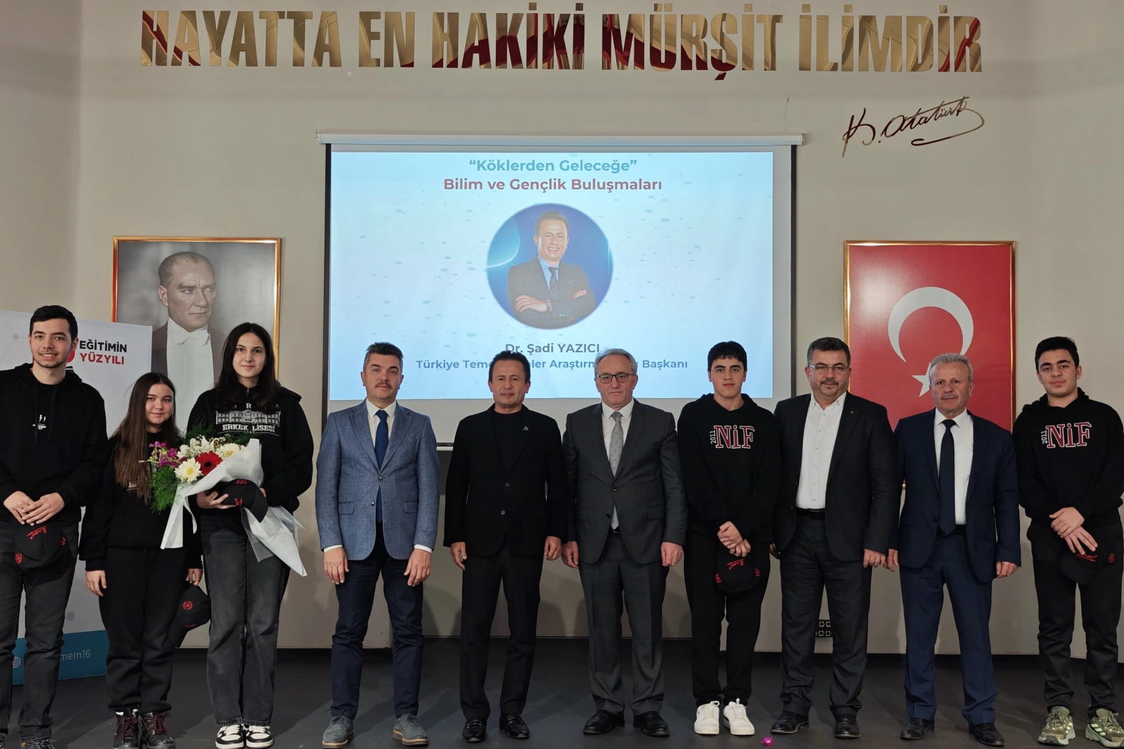 Yazıcı, gençlere temel bilimlerin önemi anlattı haberi