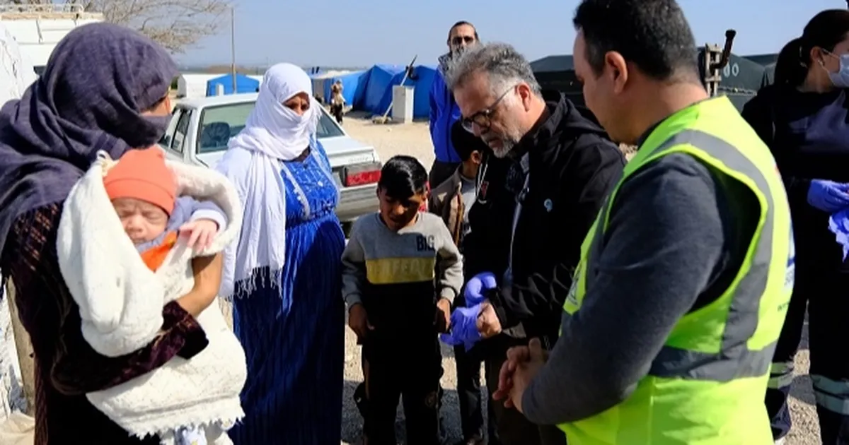 Adana Büyükşehir'den tarım işçilerine sağlık hizmeti haberi