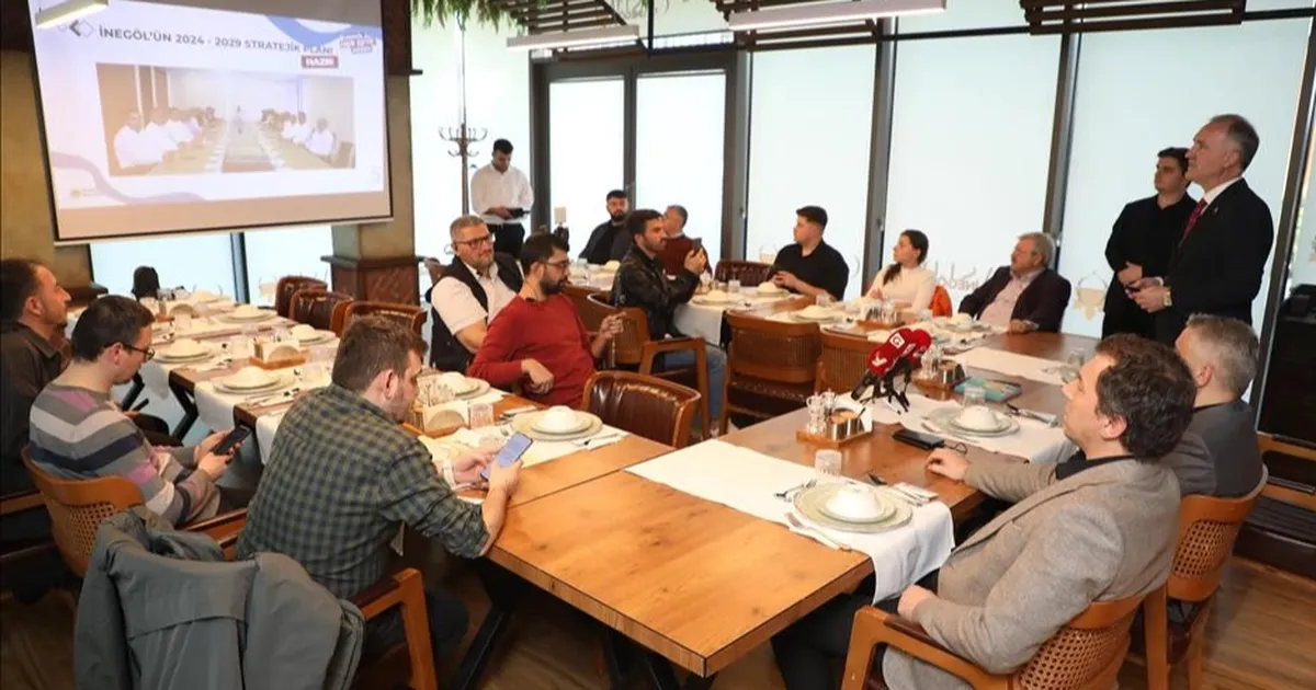 Alper Taban iftarda İnegöllü gazetecilerle buluştu haberi