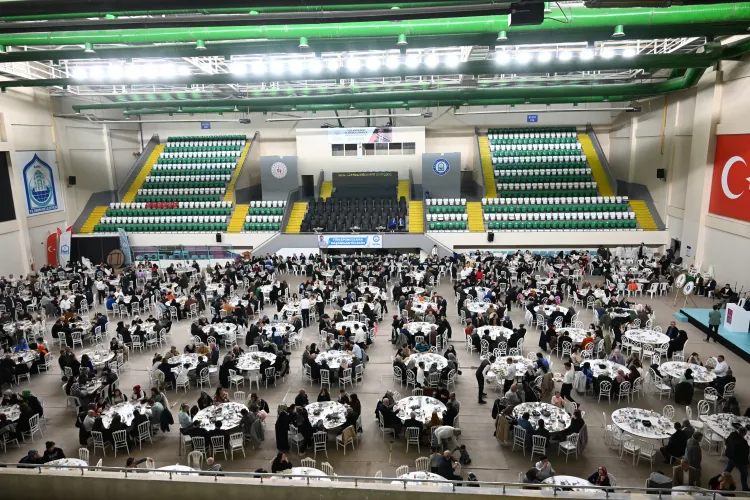 Başkan Yılmaz Yıldıırım'da şehit aileleri ve gazilerle iftarda buluştu haberi