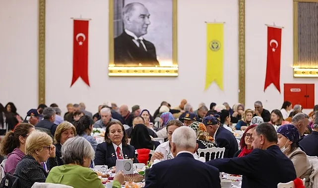 Buca’da şehit aileleri, gaziler ve yakınları için iftar düzenlendi haberi