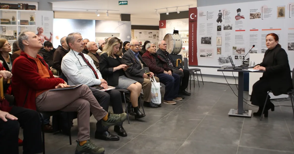 Bursa'da Çanakkale Zaferi’nin tarihe etkileri ele alındı haberi