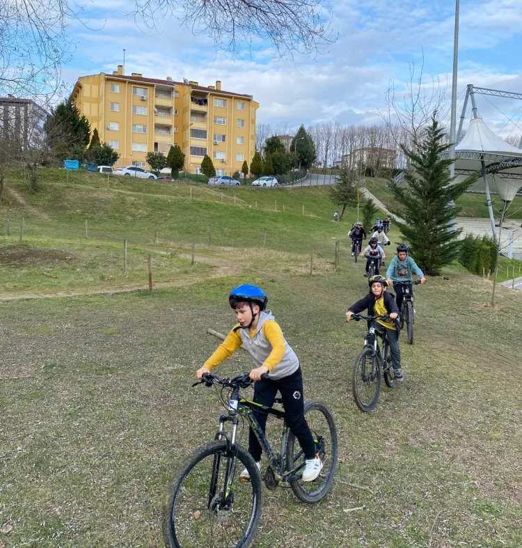 Geleceğin şampiyon pedalları bu vadide yetişiyor haberi