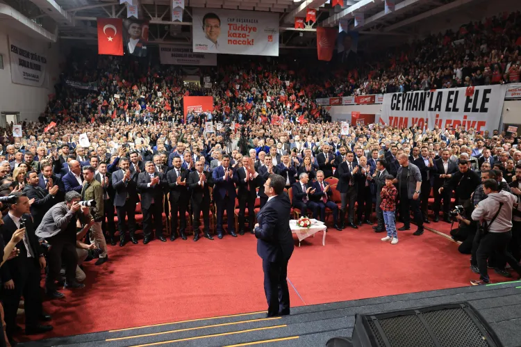 İmamoğlu büyük yolculukta Adana'da haberi