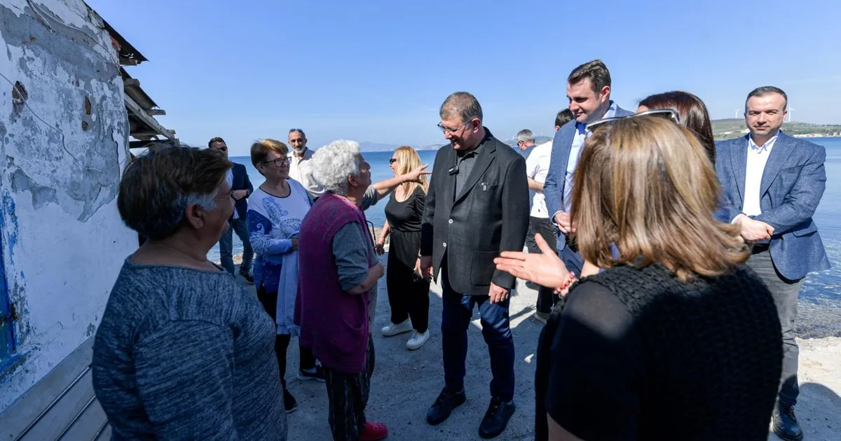 İzmir Foça'da Başkan Tugay'dan inceleme haberi