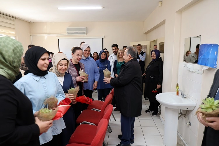 Kayseri Talas'ta farklı Tıp Bayramı haberi