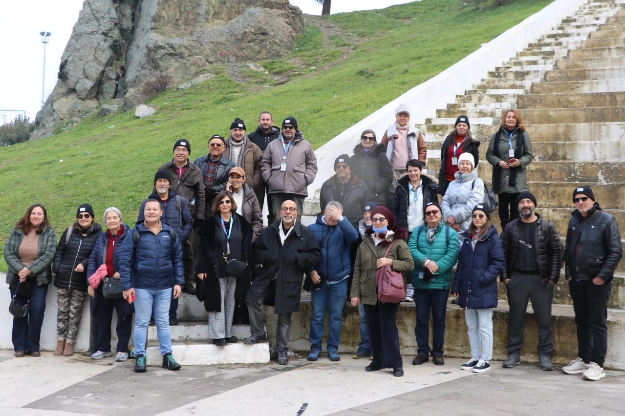 Manisa İzmirli Turist Rehberlerini ağırladı haberi