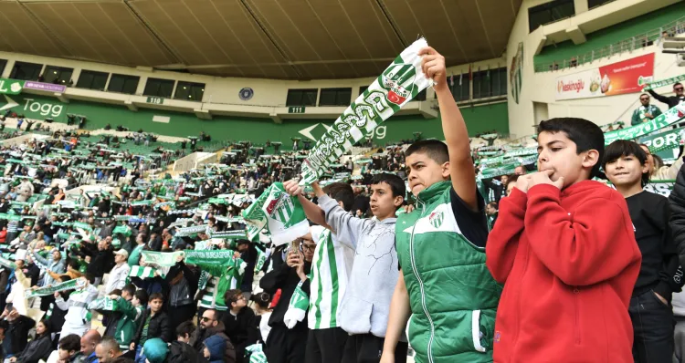 Osmangazili çocuklara Bursaspor sevgisi aşılanıyor haberi